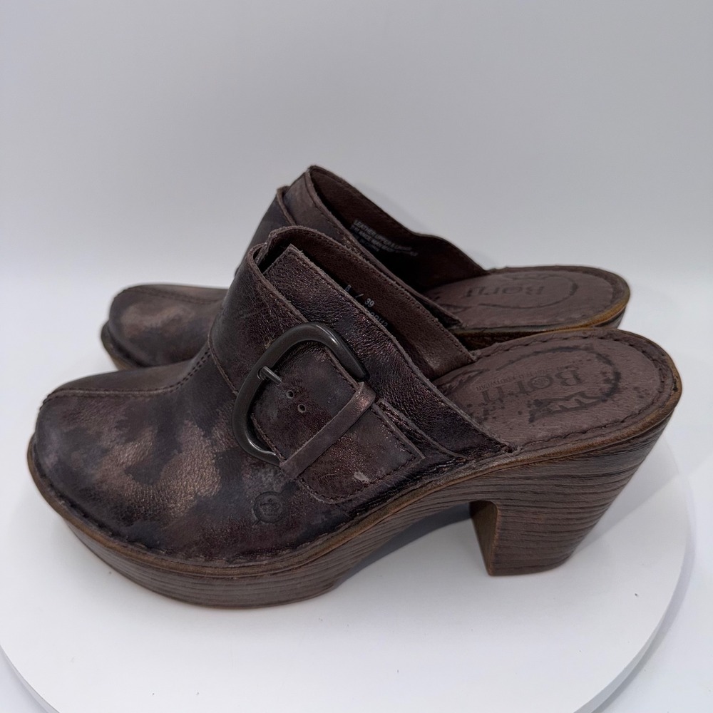 Born Ibra Metallic Leather Platform Clogs Buckle Mules Women's 8/39